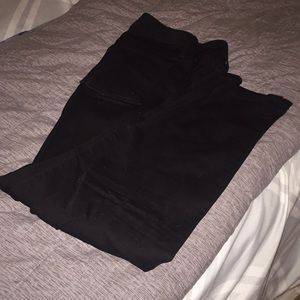 🚚MOVING SALE🚚 Black skinny jeans